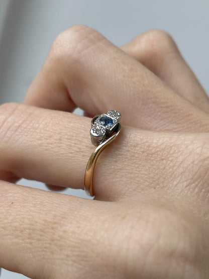 Antique diamond and sapphire trilogy ring