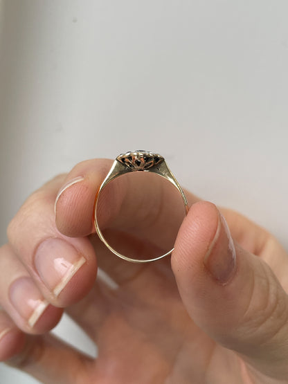 Vintage 9ct gold and platinum white spinel ring