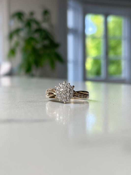 Vintage diamond cluster ring on 9ct gold