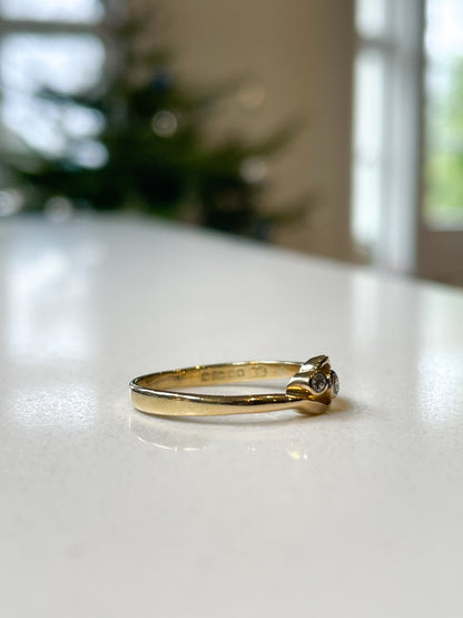 1970s Diamond trilogy ring on 18ct gold