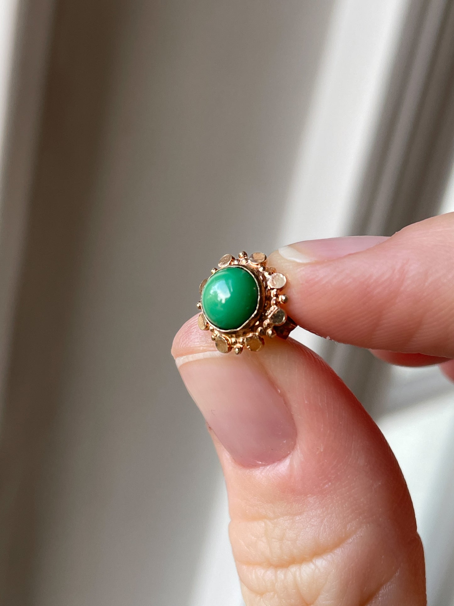 Vintage turquoise and gold round earring studs on 9ct gold