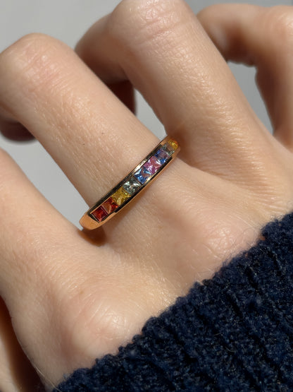 Contemporary vari-hue sapphire ring on 9ct gold