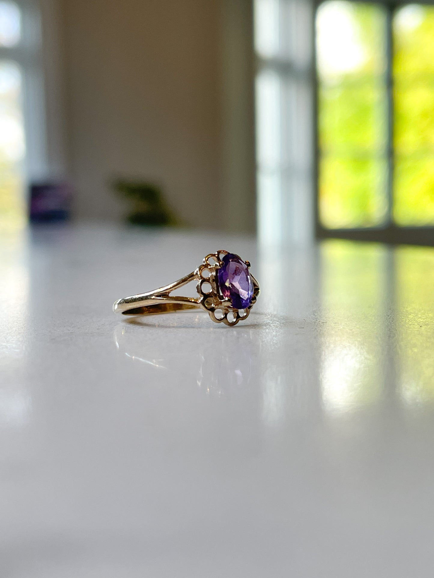 Vintage 1980s amethyst solitaire ring on 9ct gold