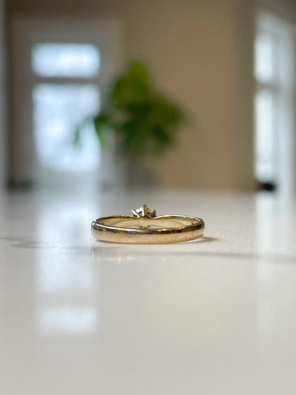 Vintage diamond solitaire ring made in the year 2000