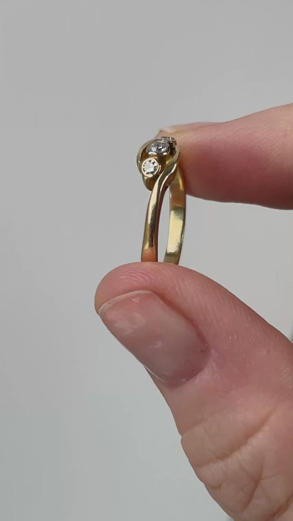 1970s Diamond trilogy ring on 18ct gold